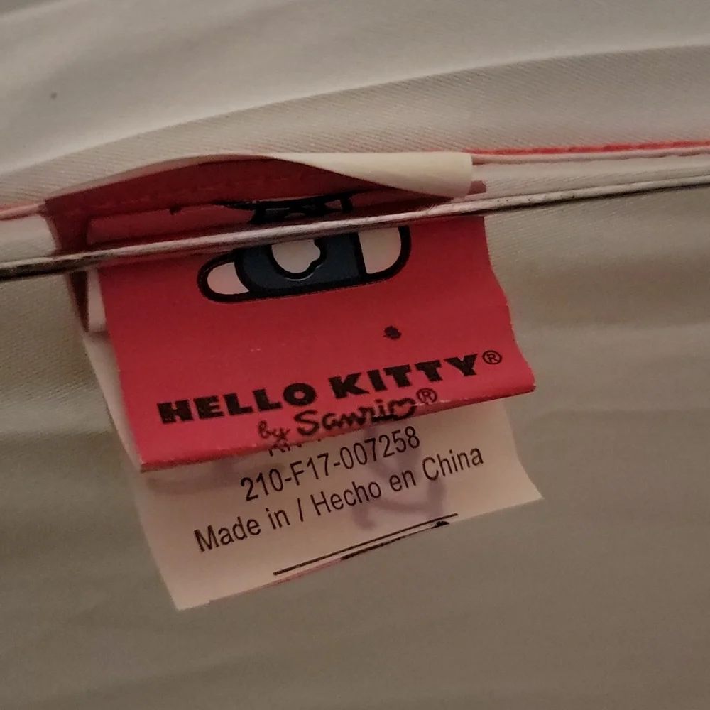 Hello Kitty Umbrella and Sunnies 🕶